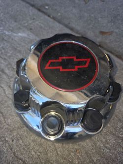 8 lug center cap chevy