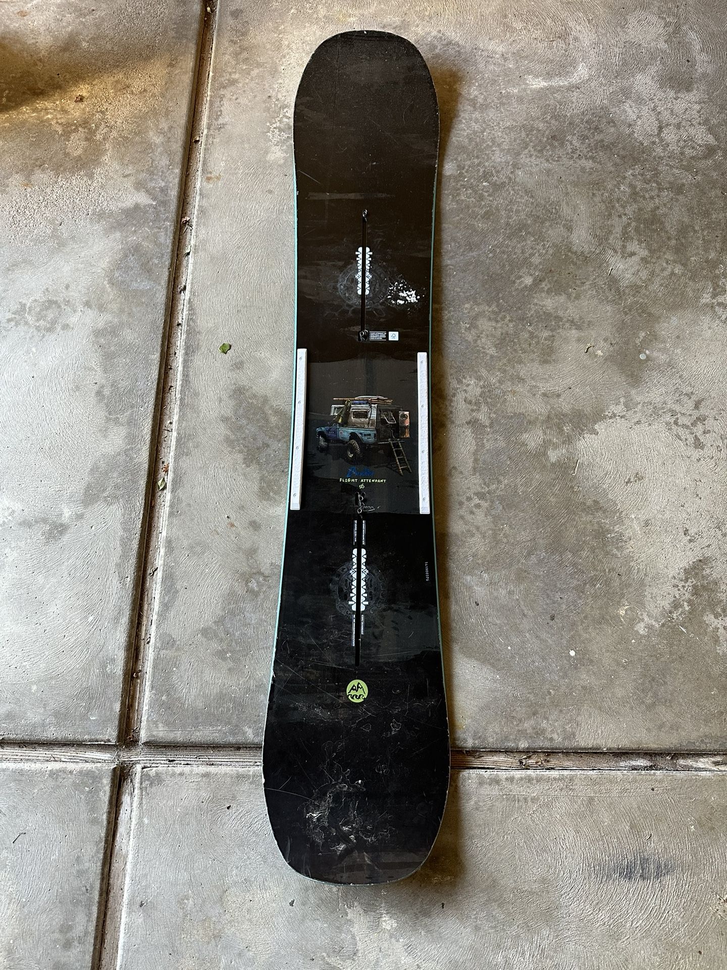 Burton Flight Attendant 156