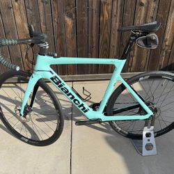 Bianchi e-Aria e Assist Road Bike 55cm Ultegra 