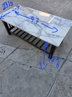 MESA DE SALA USED LIKE NEW 