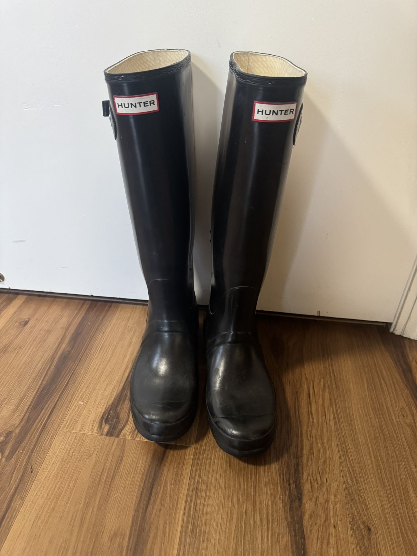 Hunter Gloss Tall Rain Boots 