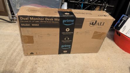 Dual monitor desk mount