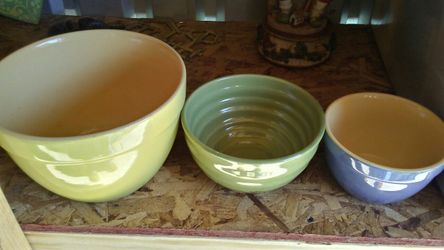 Mixing Bowls.
