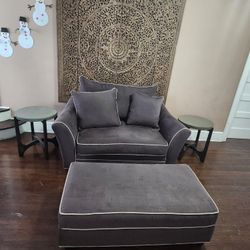 Couch, Ottoman And End Table Set