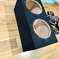 Sealed Subwoofer Enclosure