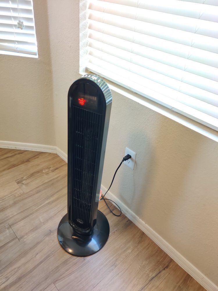 Ozeri Tower Fan with remote and temp display