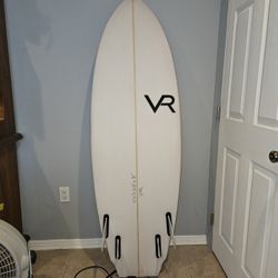 5'10" VR SURFBOARD - DORADO MODEL