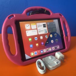 Apple iPad Pro 9.7” – 32GB – Great Condition – Must Go!