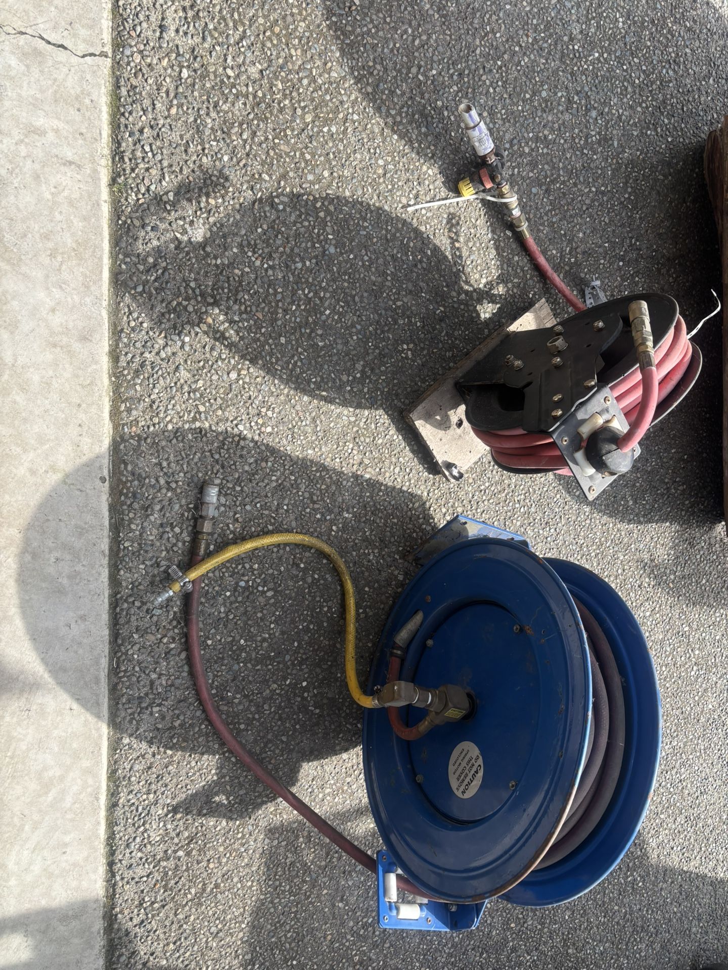 Air Compressor Hose And Reels.