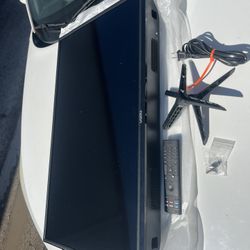 Vizio Smart TV 32 Inches 