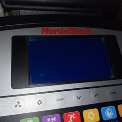 Elliptical Trainer Machine 