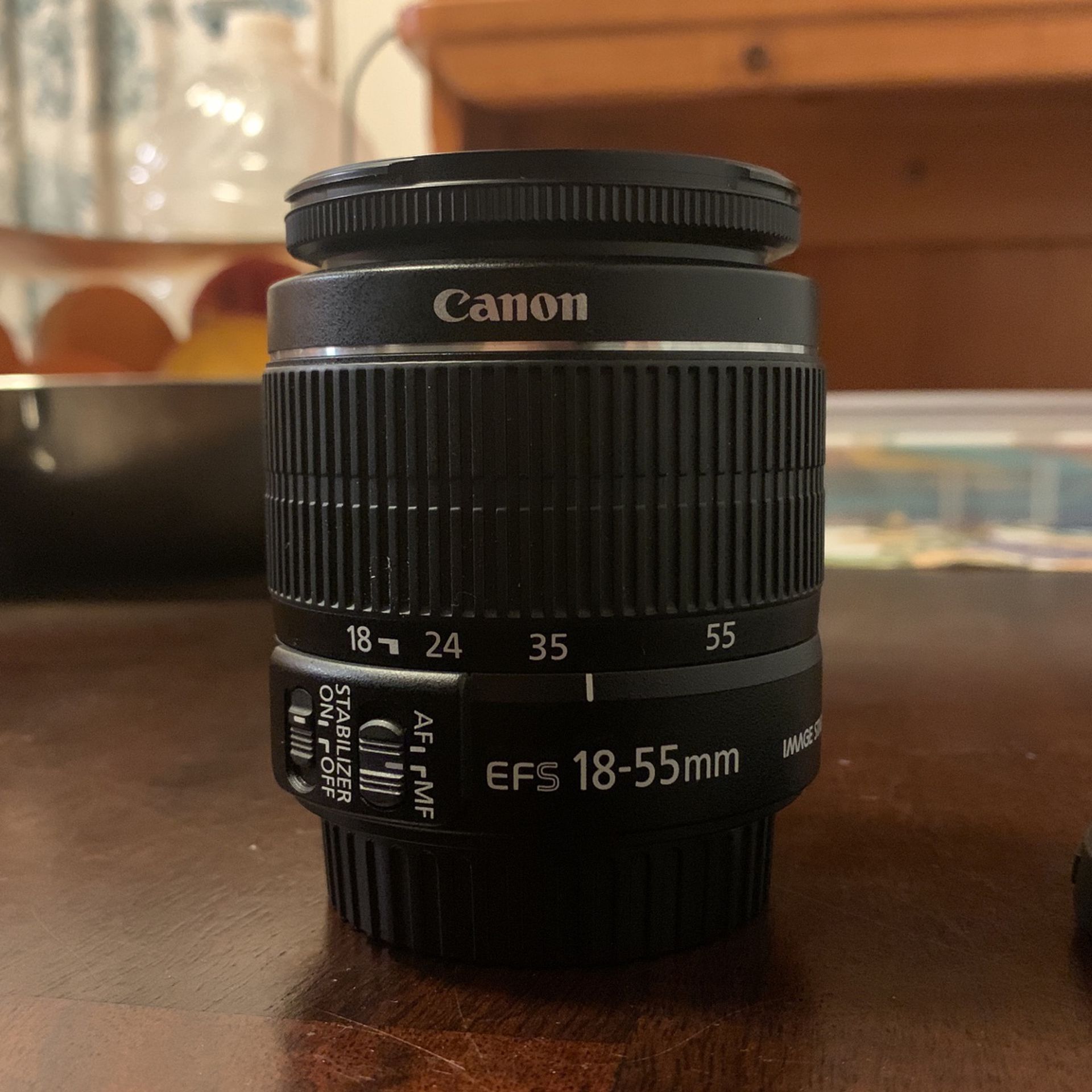 Canon EFS 18-35 mm