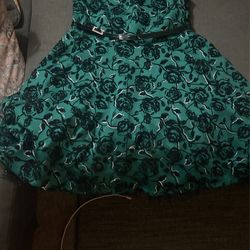 Girl Dress Size 10