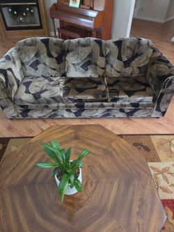 Sofa/Couch