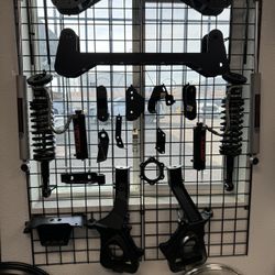 LIFT KITS-LEVEL KITS-LOWERING KITS-WHEELS-TIRES-WE FINANCE