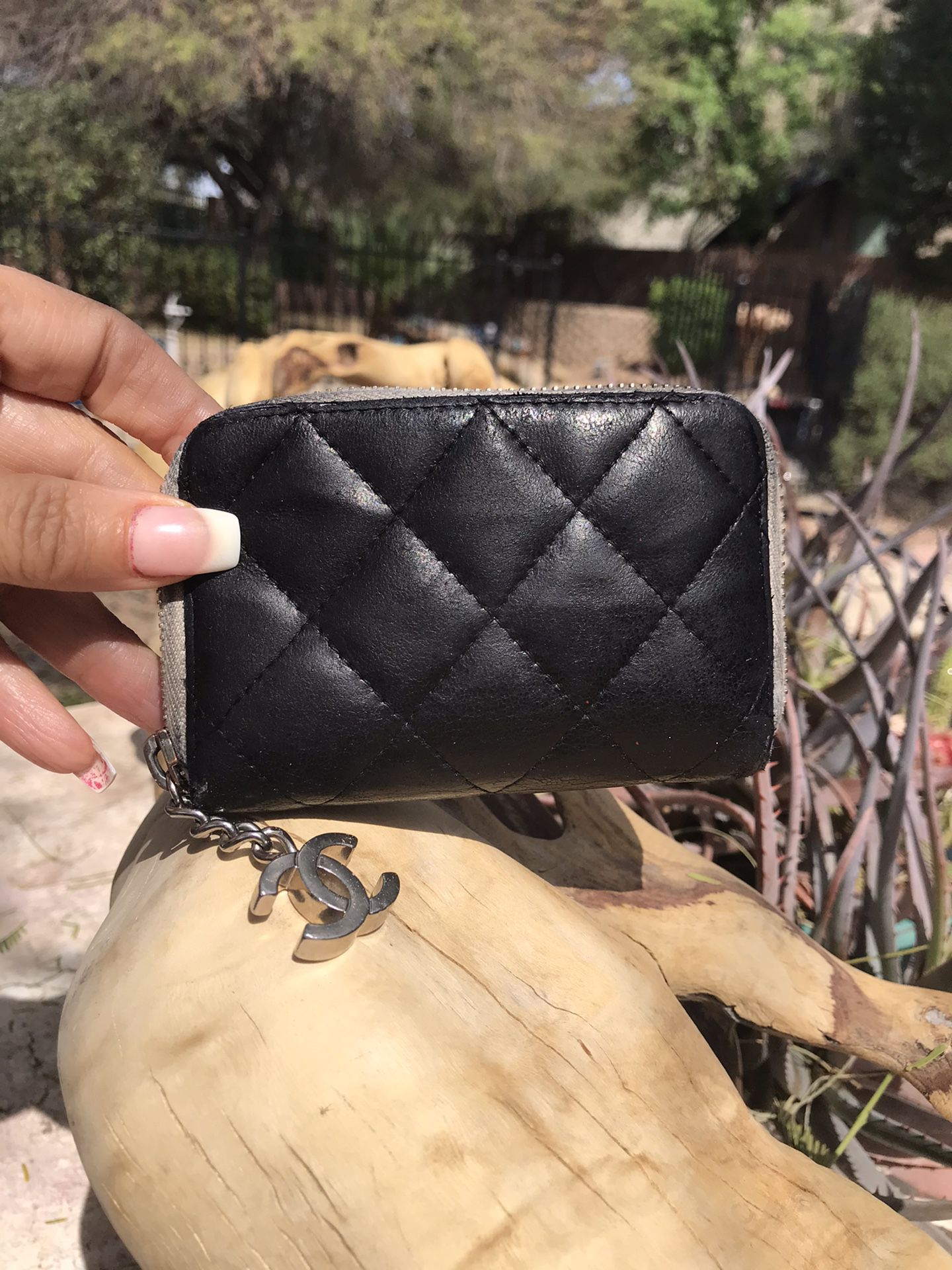 Chanel iD Or -Coin Pouchette for Sale in Phoenix, AZ - OfferUp