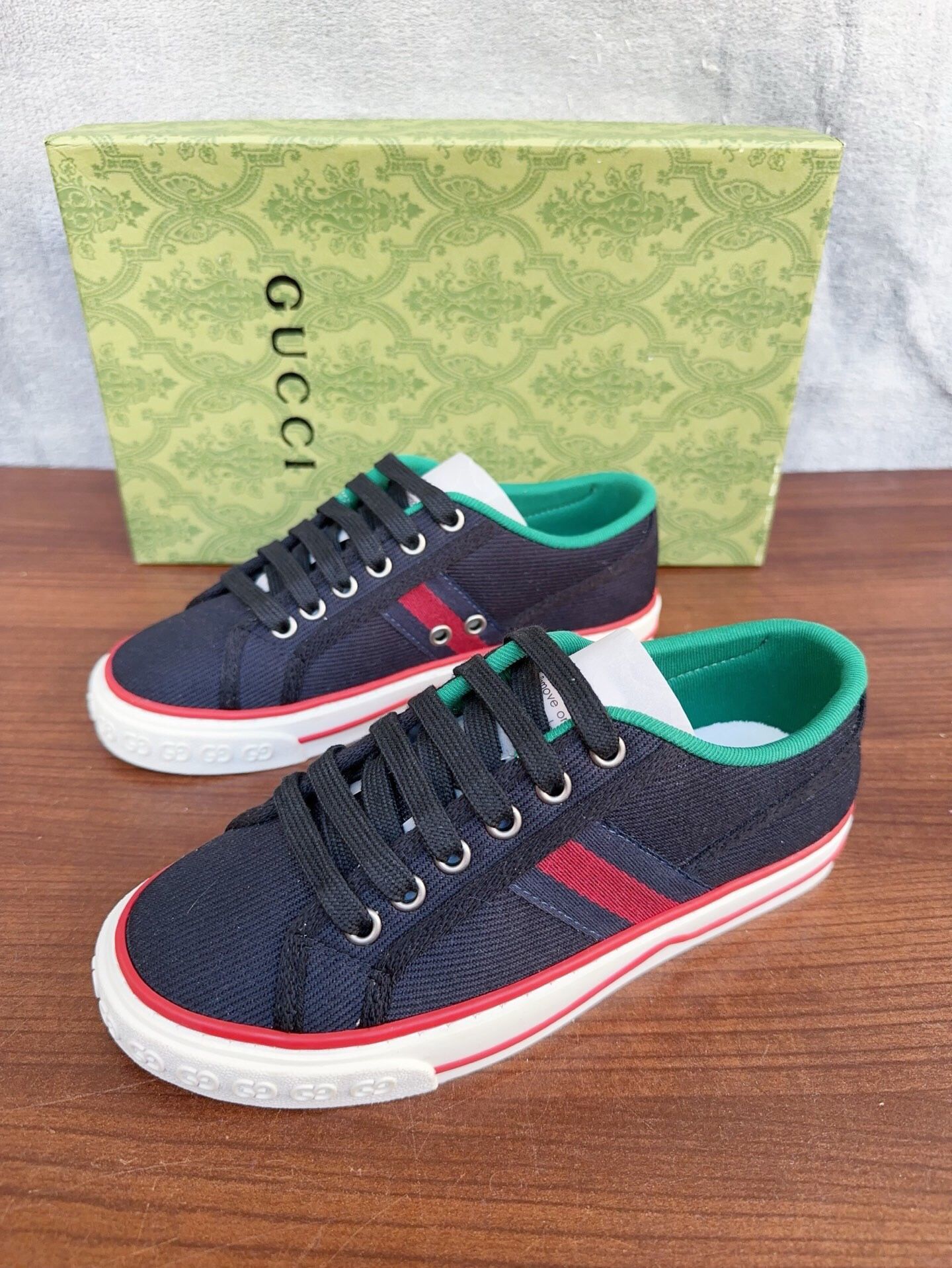 Gucci GG Men’s Shoes With Box New