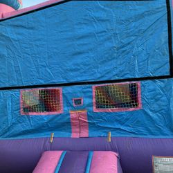 Castle Bouncy House jumper