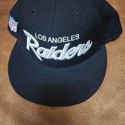 Los Angeles Raiders Cap for Sale in Bellflower, CA - OfferUp
