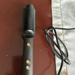 Hair Straightener New - Never Used. 