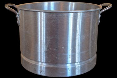 32 qt Large Aluminum Steamer Pot with Handles