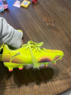 Kids Puma Soccer Cleats size 2