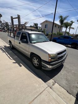 2004 Chevrolet Silverado Extended Cab Pickup Truck