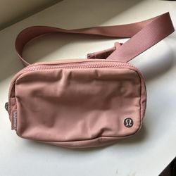 Lululemon Belt Bag