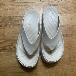 Crocs Platform Sandals Size 8 