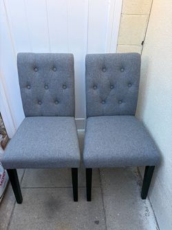 Table chairs (2)