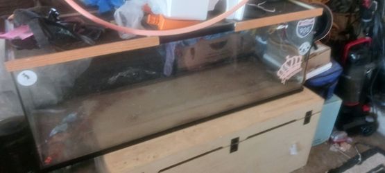 Glass tank