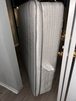 Mattress Full size