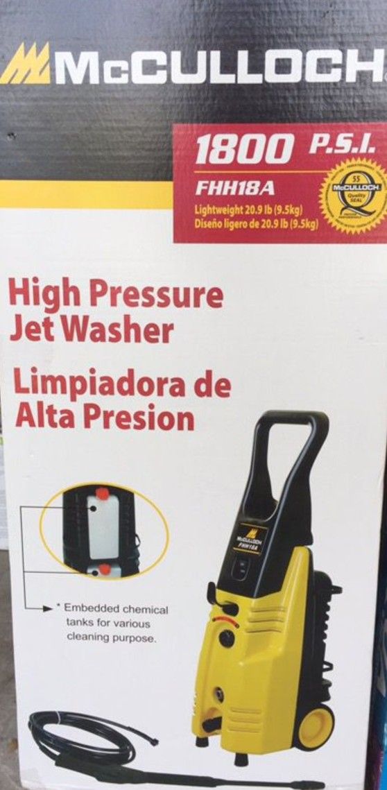pressure washer 1800psi electric by Mcculloch, practicly new