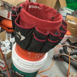 Tool bucket