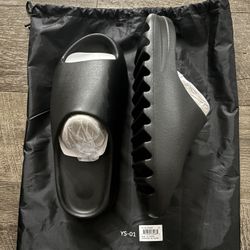 Yeezy Slide YS-01 Black Size 11 Men’s | Authentic | New w/ Bag