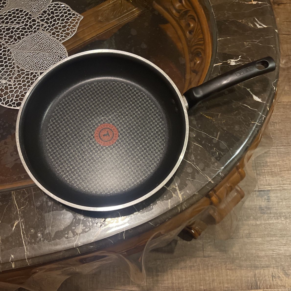 T-Fal 12 Round Griddle Pan Comal READ PIC WHAT U SEE GET GET for Sale in  Edinburg, TX - OfferUp