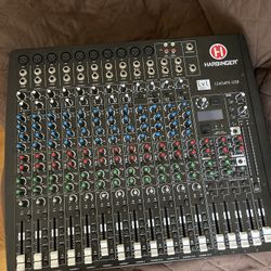 I Sale This Mixer 24 Chanells 