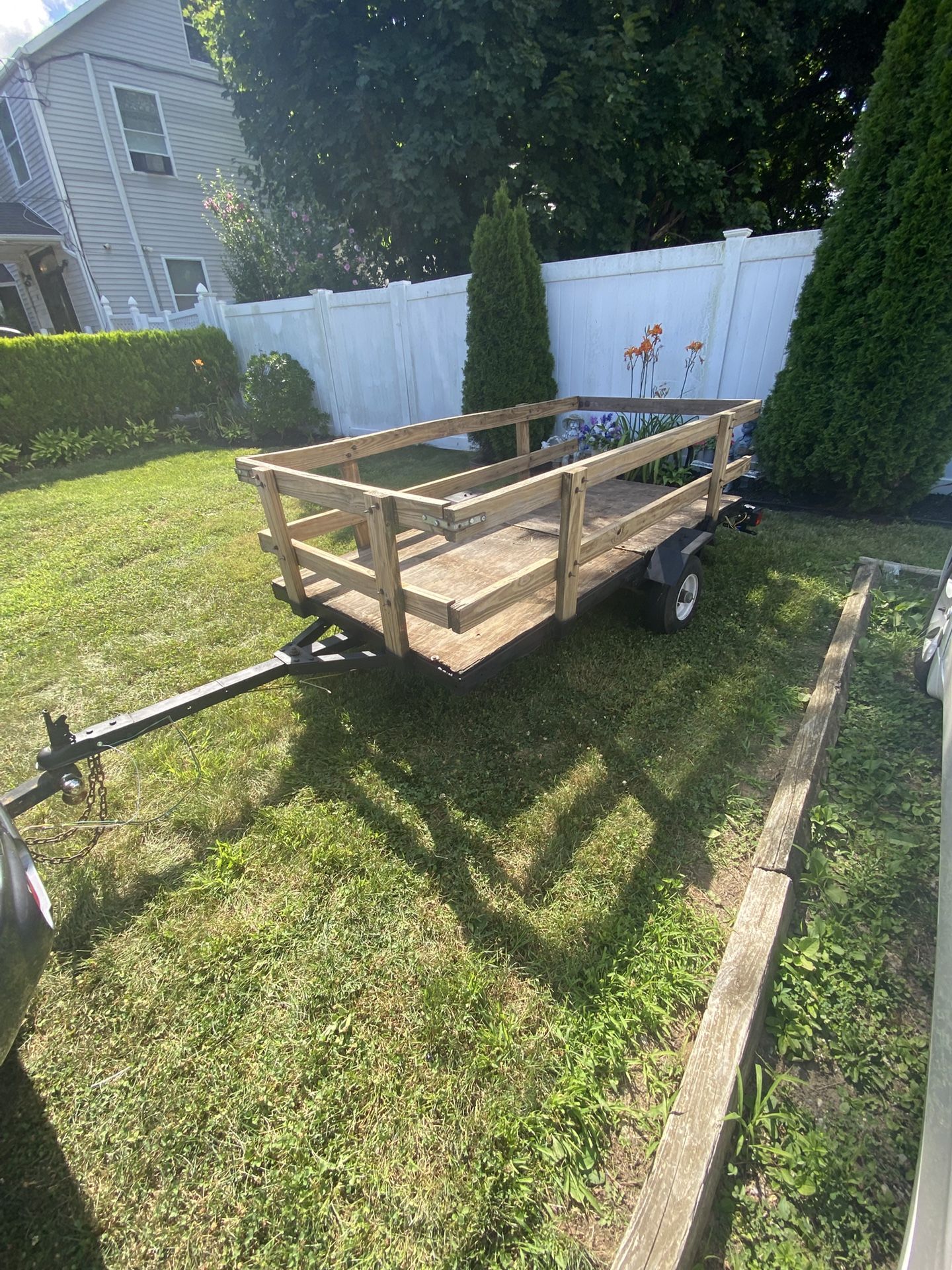 Trailer, 4x8 , Tilts . Free Local Delivery. 