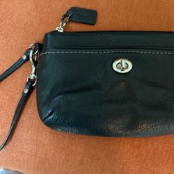 Coach Park collection Leather Wristlet