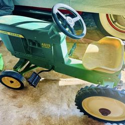 John Deere 4020 Diesel Pedal Tractor