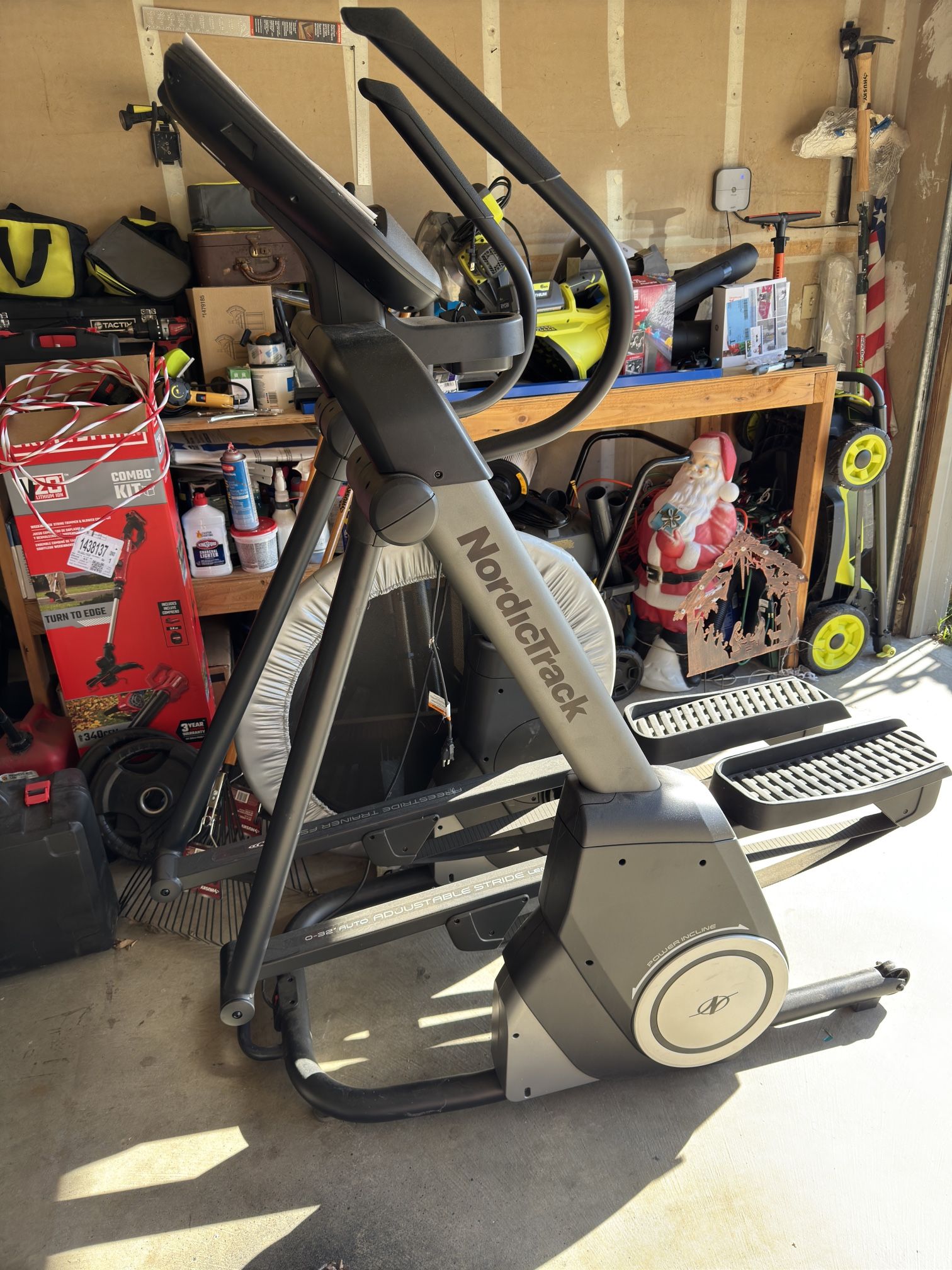 NordicTrack Freestride Trainer F510i