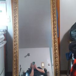 Mirror For Sale Cost More Then 200
