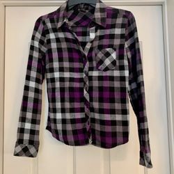 Collared Flannel Size S