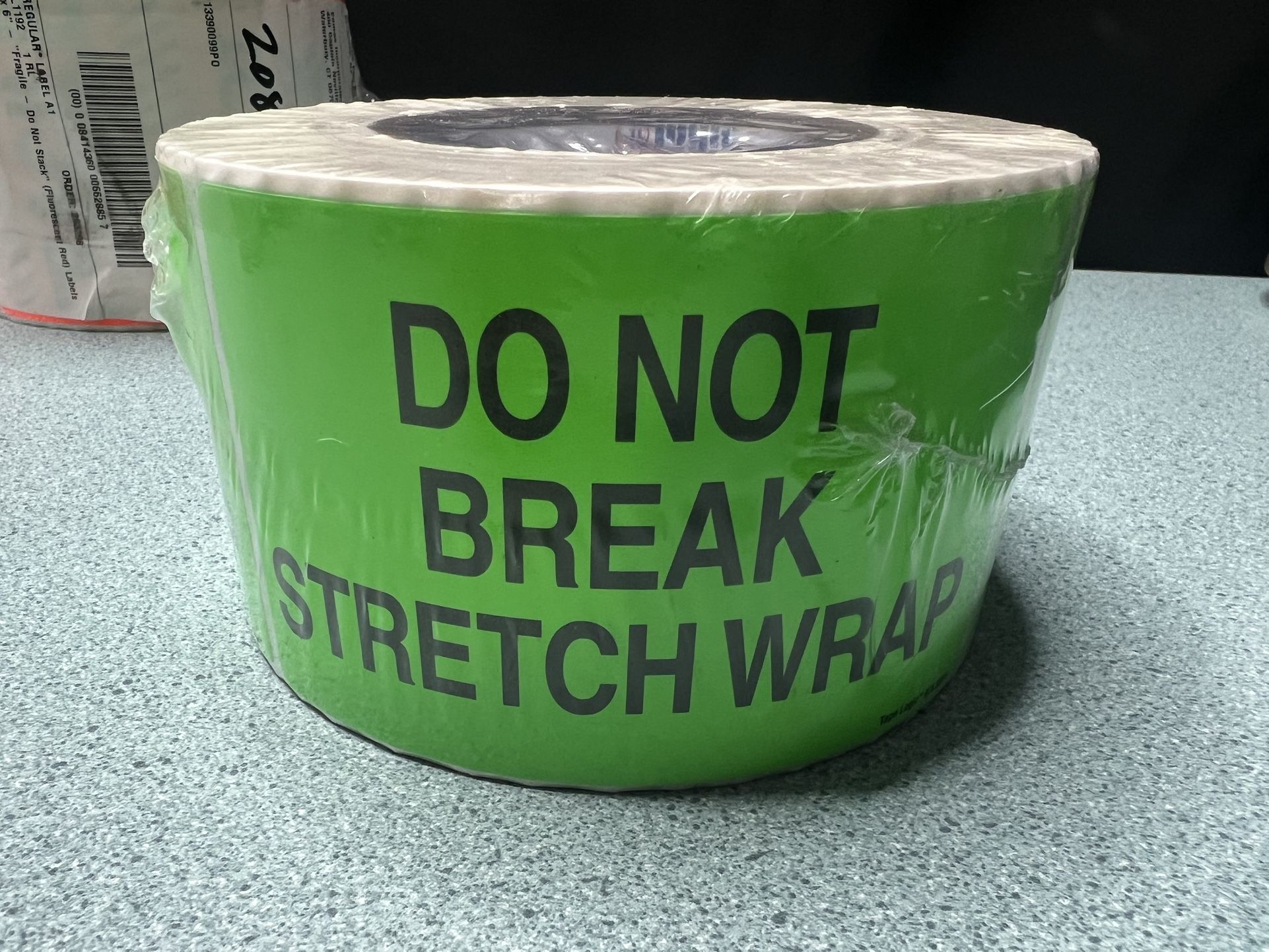 DO NOT BREAK STRETCH WRAP - 3 X 5 FLUORESCENT GREEN LABELS, 500 COUNT