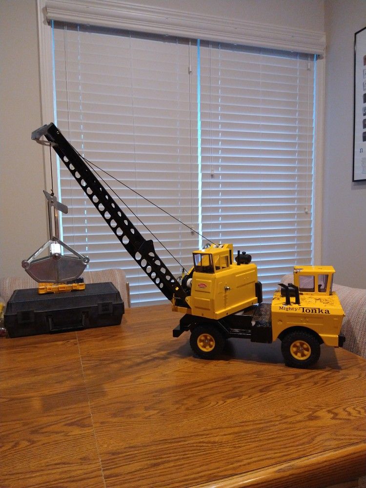 Vintage 1967 Mighty Tonka Crane/Clamshell Scoop #2940
