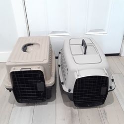 2 Small Pet Kennel $25 Each