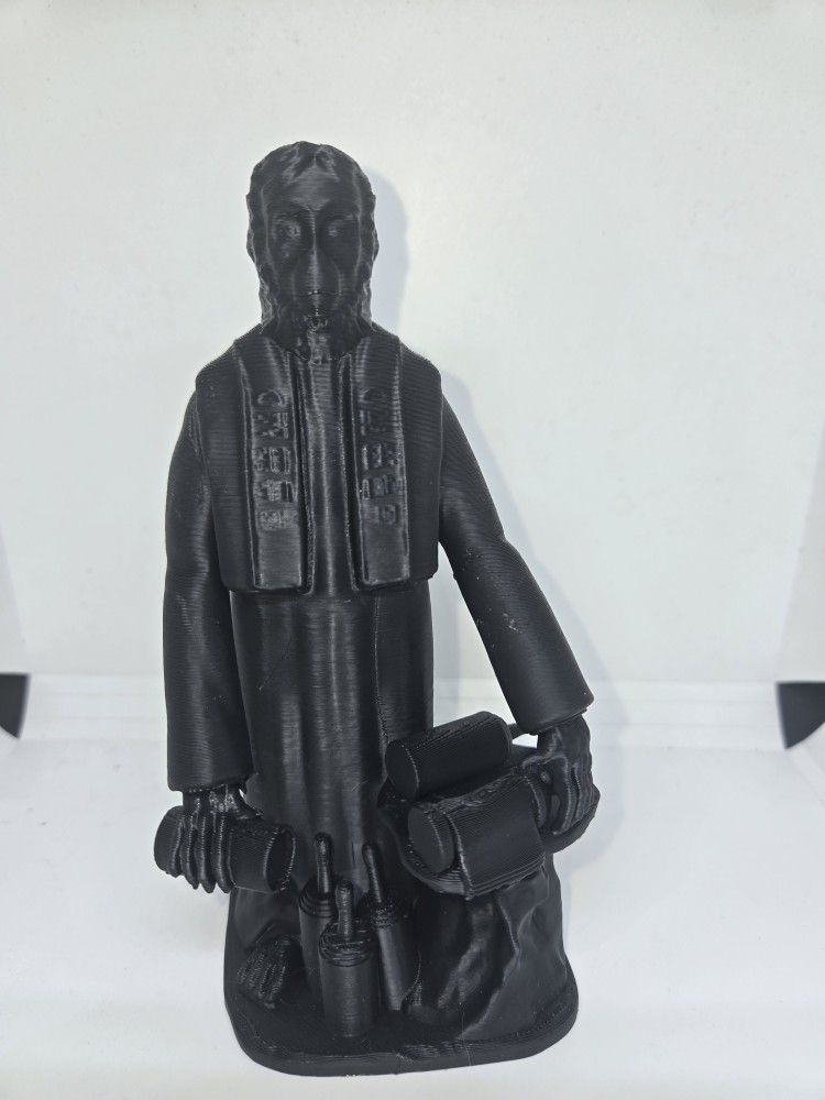Planet Of The Apes Lawgiver Statue (Neca Scan)