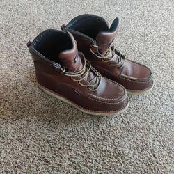 Redwings boots steeltoe size 11
