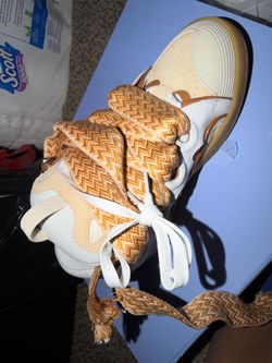 Lavin size 39