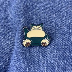 Snorlax Enamel Pin 